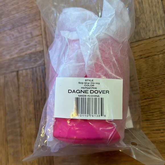 SOLD🩷Dagne Dover Mila keychain in Hottest Pink - Picture 5 of 6